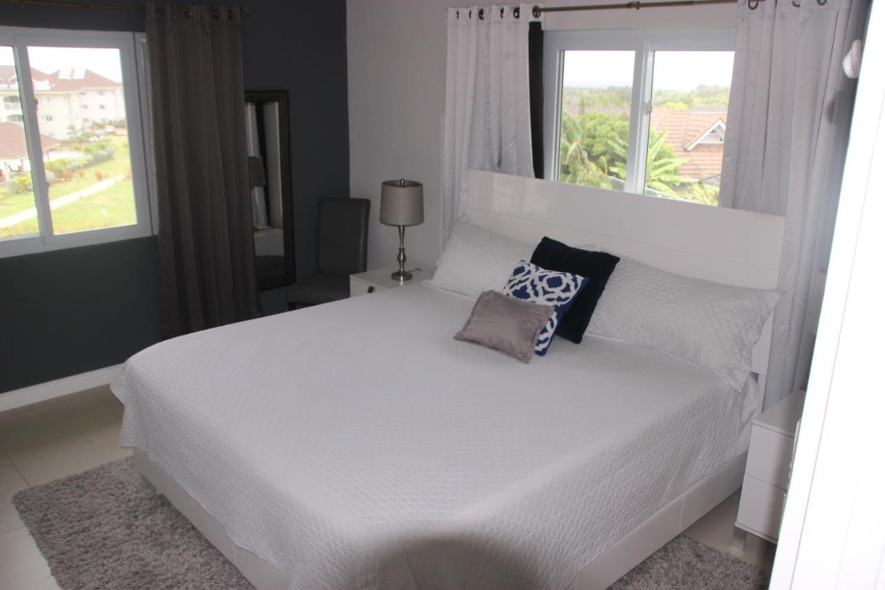 Aparthotel Cozy Getaway à Priory Extérieur photo